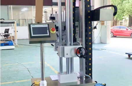 上海嘉定某知名物流企業(yè)訂購貼標(biāo)機(jī)定制